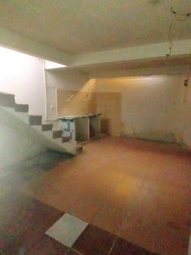 Imagen 5 de 6 de Local Comercial En Esquina, Con Sótano.