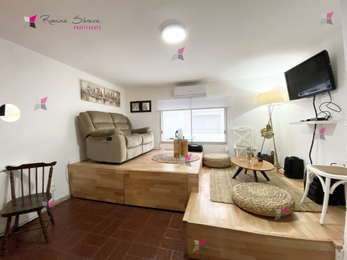 Venta Apartamento En Peninsula, Monoambiente Reciclado- Ref: 9645