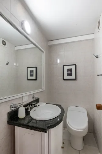 Casa En Arriendo/venta En Santa Barbara Central. Cod V11808
