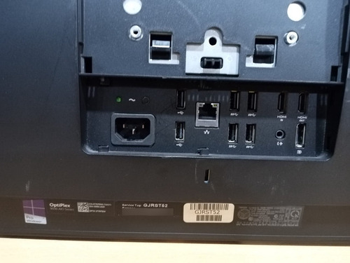 Dell Optiplex All In One - Intel Core I7, 8gb Ram, 250gb Ssd Negro (Usado)
