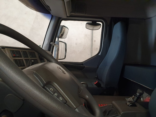 Volvo Vm 270 8x2 Plataforma Hidráulica Guincho Km 17.000