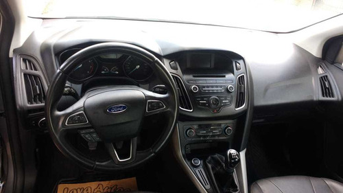 Ford Focus Se Plus 5 Puertas 2016