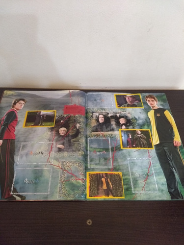 Album Harry Potter El Caliz De Fuego Con 86 Figuritas (Usado)