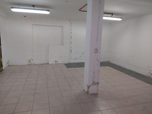 Imagen 8 de 12 de Casa Para Uso Comercial En Venta