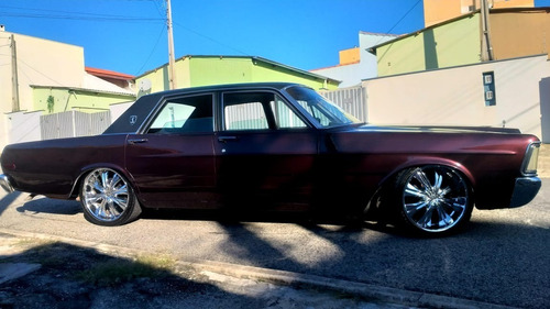 Ford Galaxie Ltd V8-302