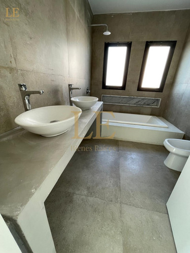 Casa A La Venta En Ceibos - Puertos Del Lago -