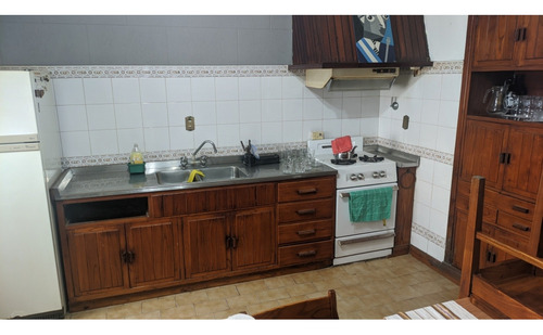 Casa Antigua A Reciclar Con Gran Lote