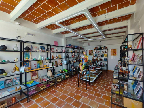 Venta De Hotel, En Carr. Dolores Hidalgo- San Miguel Allende .