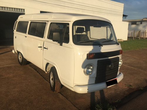 Kombi 12 Lugares