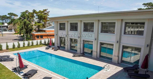 Venta-alquiler Anual Apartamento 3 Dormitorios Place Lafayette