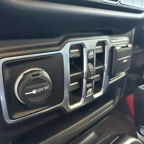 Jeep Wrangler JEEP SAHARA WRANGLER UNLIMITED