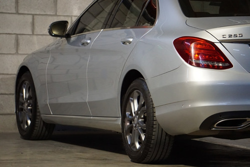 Mercedes Benz C250 Style At-carhaus