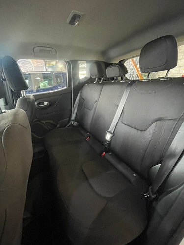 Imagen 12 de 13 de Jeep Renegade Sport At