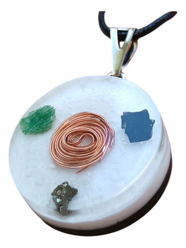 Orgonite Pingente Turmalina Quartzo Verde Pirita