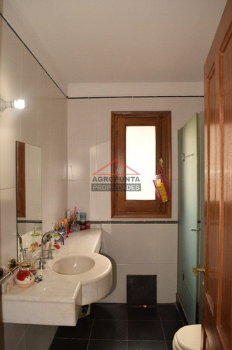 Casa En Lugano, 5 Dormitorios - Ref: 4094