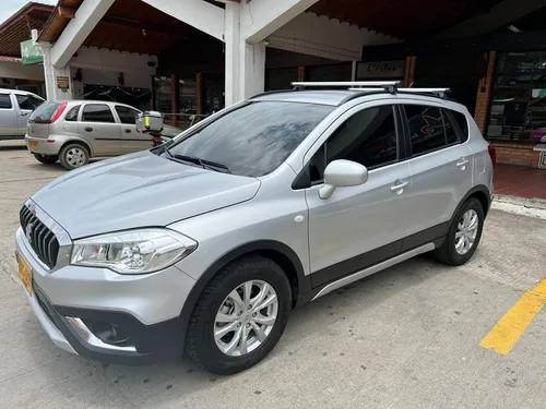 Suzuki Scross 2wd Mt 2018