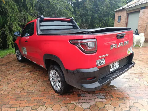 RAM 700 1.4 Slt