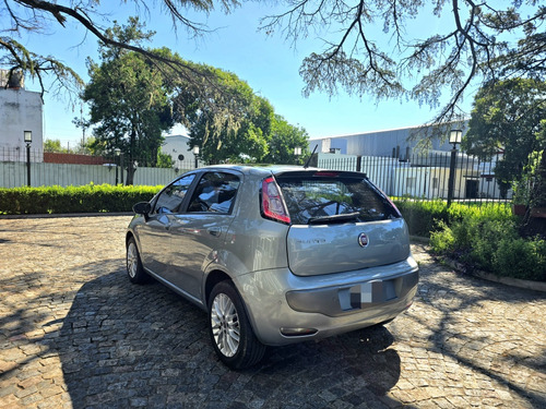 Fiat Punto 1.6 Essence Dualogic