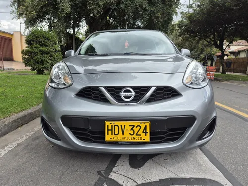 Nissan March 1.6 Sense