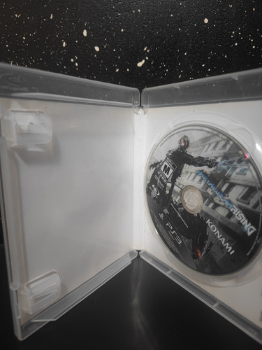 Jogo Matal Gear Rising Revengeance De Ps3 (Usado)
