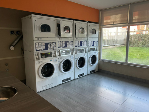 Arriendo Depto. De 1d1b En Fernandez Albano Metro El Parron