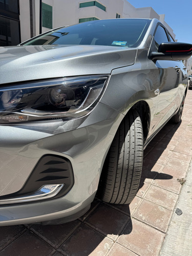 Chevrolet Onix 1.0T Premier Red Line At