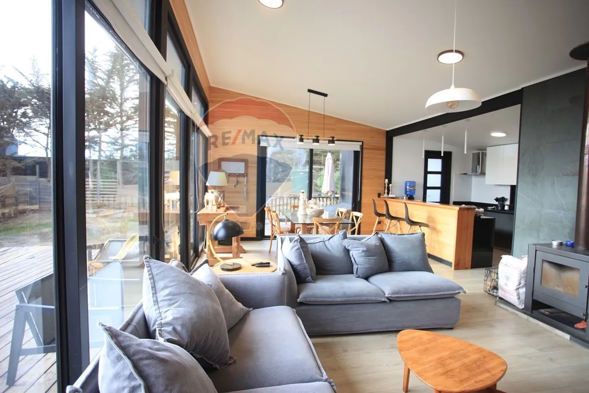 Imagen 4 de 22 de Exclusiva Casa En Punta De Lobos