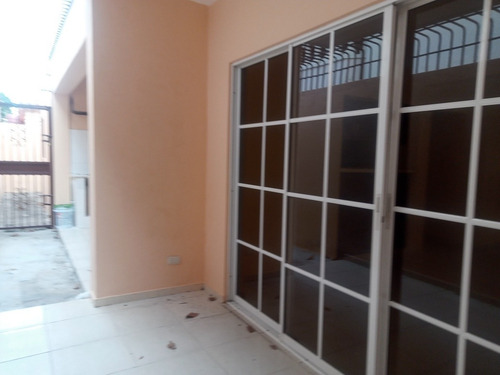 Vendo Casa Como Nueva En Vista Hermosa 4 Habitaciones