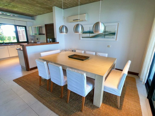 Casa 3 Dormitorios En Laguna Del Sauce, Punta Ballena