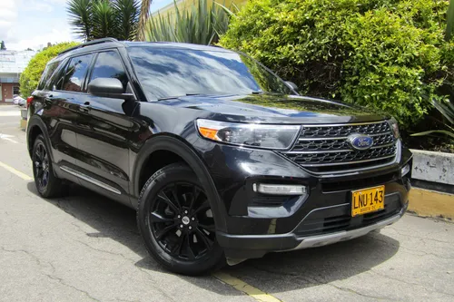 Ford Explorer 2.3 Xlt At 4x4 7 Puestos