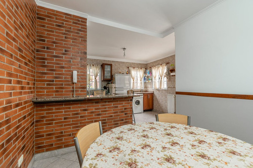 Venta Casa 4 Ambientes Parque Y Cochera Haedo Sur