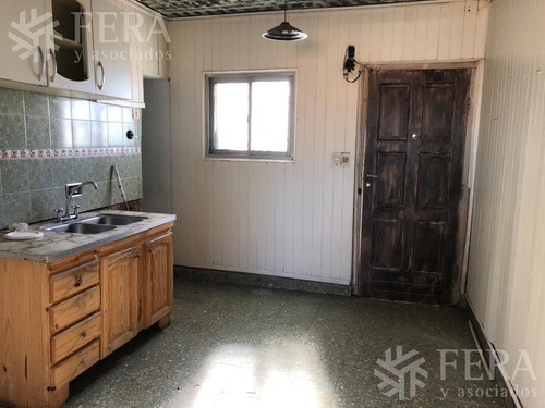 Imagen 3 de 6 de Venta De Departamento Tipo Casa 2 Ambientes Con Patio En Wilde (28197)