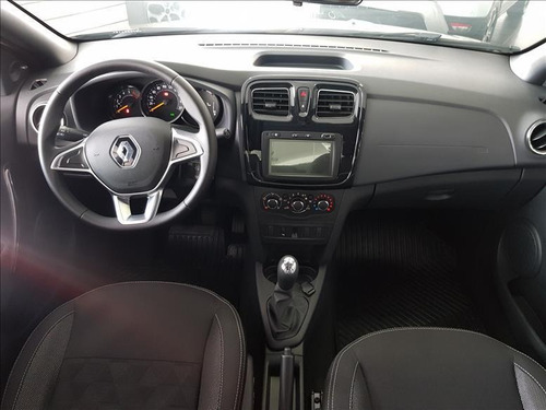 Imagem 3 de 6 de Renault Logan 1.0 12v Sce Zen