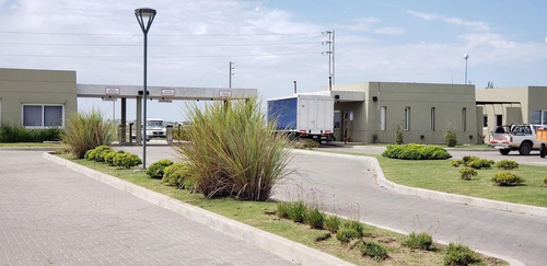 Imagen 6 de 8 de Lote A La Laguna En Barrio Santa Clara Al Sur