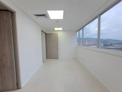 Consultorios En Arriendo Mayorca 743-7291