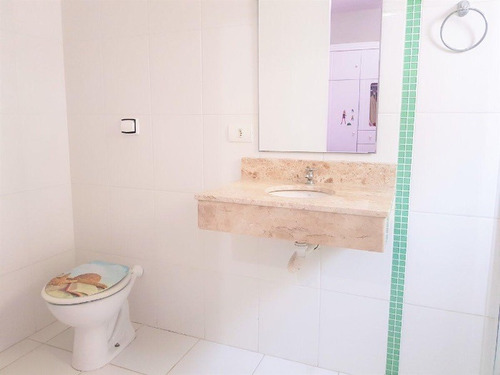 Casa De Condomínio À Venda Na Rua Valentim Milanes, Parque Nova Jandira, Jandira - Sp - Liv-5546