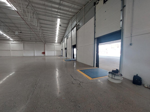 Bodega En Renta De 4,800m2 En Naucalpan