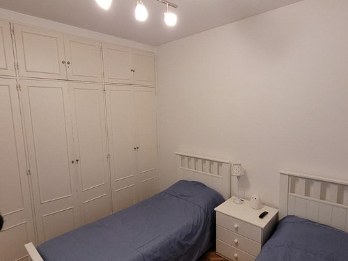 Imagen 11 de 20 de Departamento De Dos Dormitorios, Dos Baños, Excelente Estado, Pleno Centro