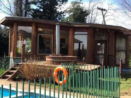 Casa Pareada En Ambiente Tranquilo