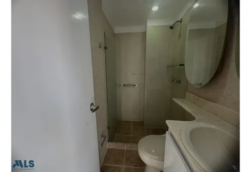 Apto Laureles 3 Alcobas Con Baño Cada Uno(mls#253146)