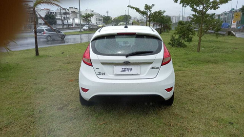 Ford New Fiesta Hatch Se 1.6 16v (flex)