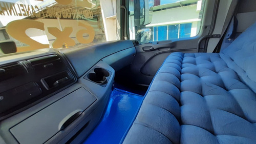 Imagem 13 de 15 de M Benz Actros 2546 6x2 2018
