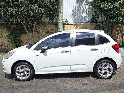 Citroën C3 1.6 Exclusive 16v Flex 4p Automatico