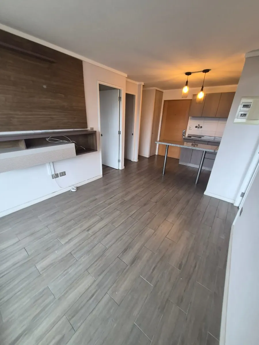 Imagen 3 de 14 de Se Vende Amplio Departamento 2b/2d/1e En Sector Residencial