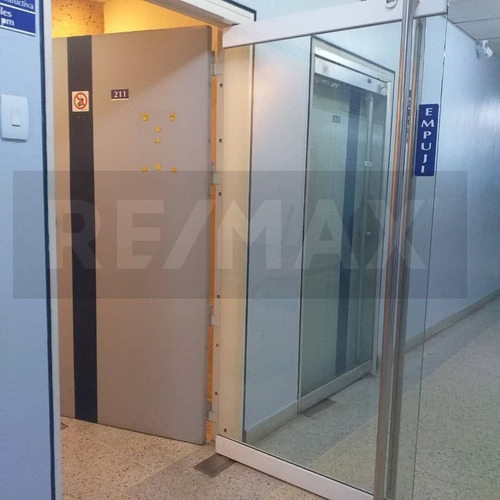 Imagen 7 de 7 de Venta Consultorio En Urologico La Viña 54m2 Morella Dj 04244231059 Cod 142569