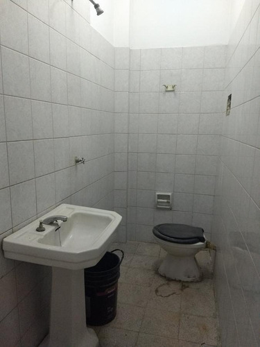 Edificio Comercial En Venta En Gregorio De Laferrere