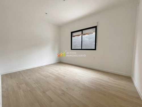 Venta Casa 715 Metros 3 Dormitorios + Patio Con Parrillero - Solymar