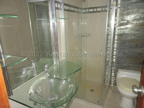 Imagen 15 de 29 de Hermosa Casa Unifamiliar, Moderna, Con Cocina Semiequipada En Trigal Norte, Pisos De Porcelanato, Area De Bar Con Aire Splitt Que Abarca Para La Sala Patio Confortable, Ubicada En Calle Cerrada