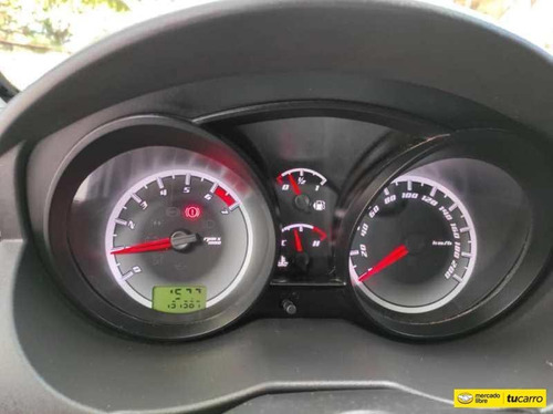 Ford Fiesta Automático
