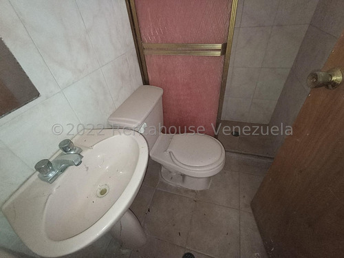 Imagen 8 de 14 de Casa Prados De La Encrucijada Calle Privada 22-18126 Hl